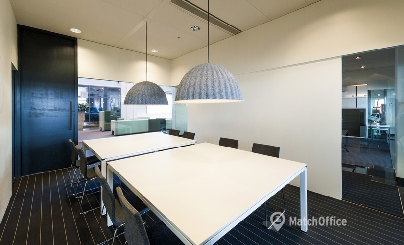 19 m² Convention center in Amsterdam Southeast, Laarderhoogtweg 25 (1101 EB) - 3 | MatchOffice.com