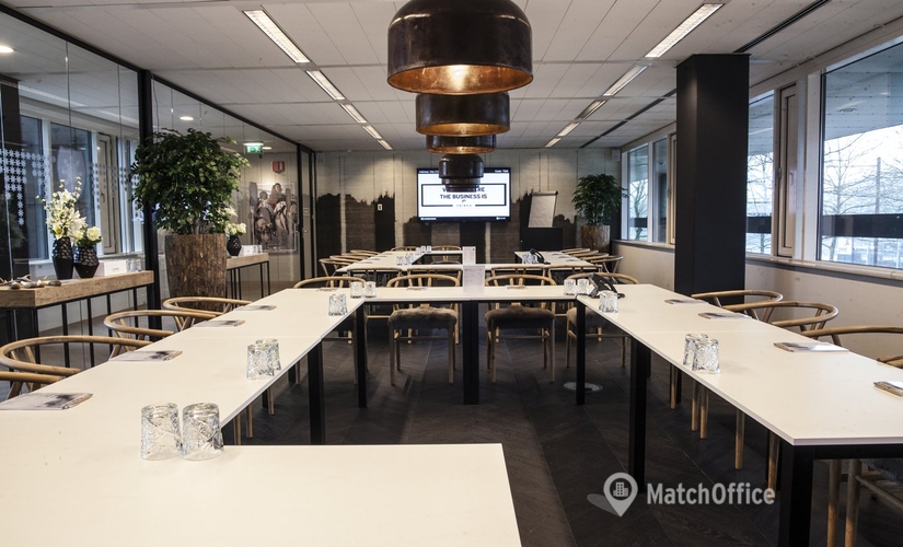 Book a 50 m² Conference hall in Zuideramstel, Thomas R. Malthusstraat 1-3 (1066 JR) - 6 | MatchOffice