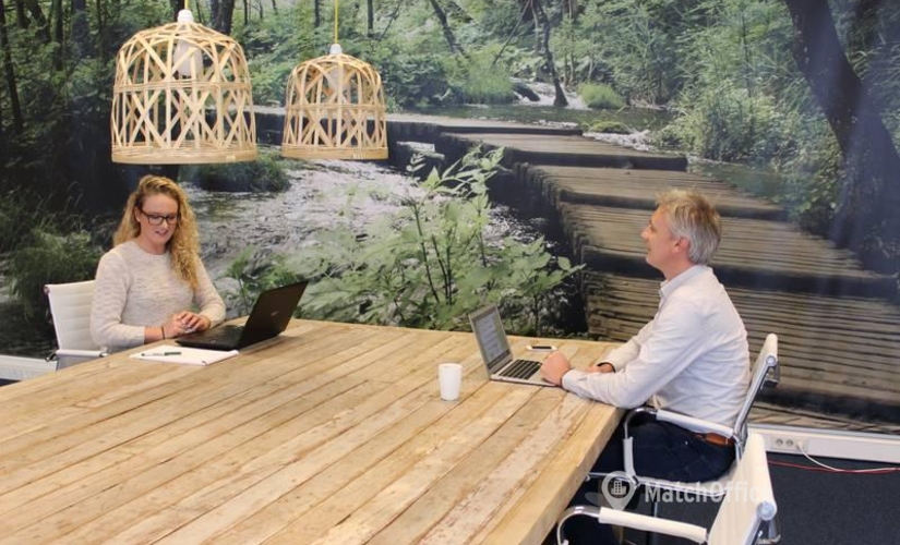 Choose a 50 m² Meeting room in Gouda, Leeghwaterstraat 25 (2811 DT) - 2 | MatchOffice