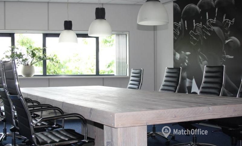 Book a 50 m² Conference center in Gouda, Leeghwaterstraat 25 (2811 DT) - 3 | MatchOffice.com