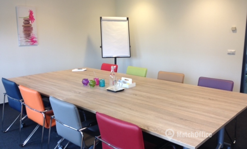 Choose a 50 m² Conference hall in Gouda, Zuidelijk Halfrond 1 (2801 DD) - 3 | MatchOffice.com