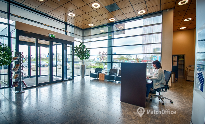 10 m² Serviced office in Alphen aan den Rijn, Leidse Schouw 2 (2408 AE) - 1 | MatchOffice.com