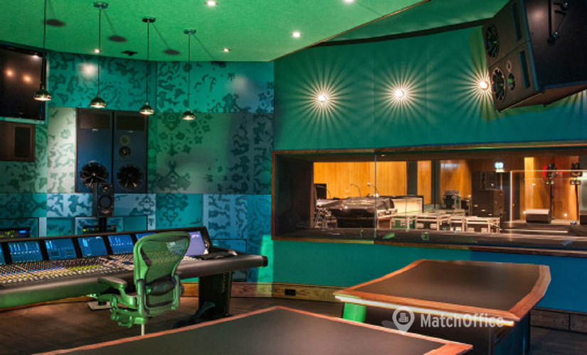 600 m² Business center property up for rent in Hilversum, Mozartlaan 25 (1217 CM) - 1 | MatchOffice