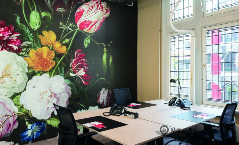 50 m² Meeting room in Amsterdam Centre, Nieuwezijds Voorburgwal 104-108 (1012 SG) - 1 | MatchOffice.com