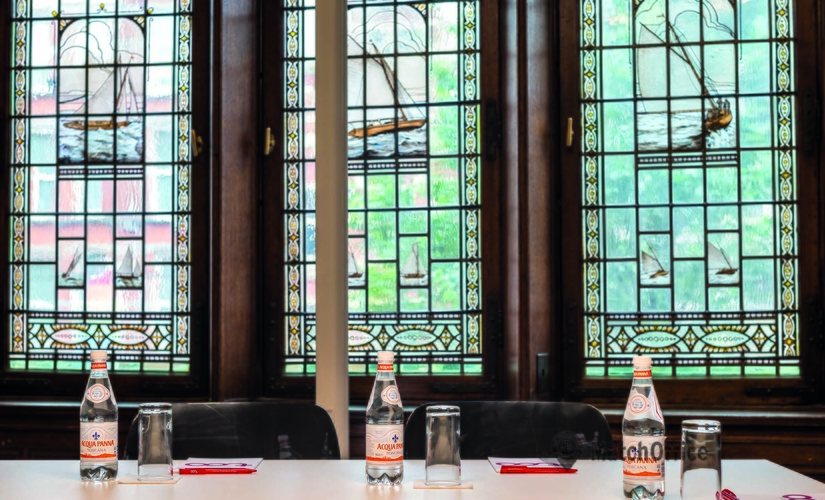 50 m² Conference room in Amsterdam Centre, Nieuwezijds Voorburgwal 104-108 (1012 SG) - 0 | MatchOffice