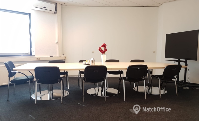 Rent a 50 m² Conference room in Rotterdam, Corkstraat 46 (3047 AC) - 1 | MatchOffice.com