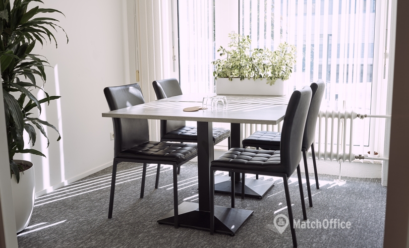 Book a 9 m² Conference space in Rotterdam, Olympiaweg 4 (3077 AL) - 0 | MatchOffice