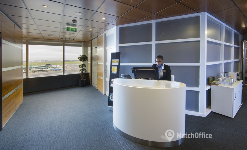 70 m² Shared workspace  in Schiphol Airport, Havenmeesterweg 27 (1118 CB) - 1 | MatchOffice.com