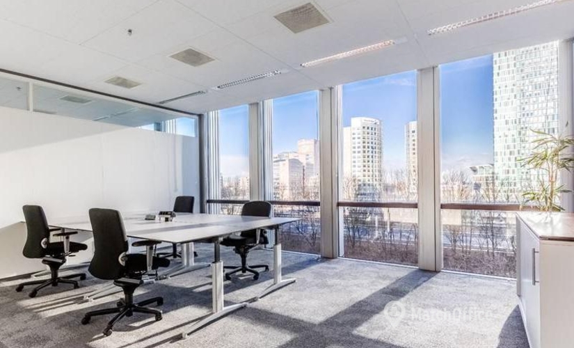 90 m² Shared workspace in South, Claude Debussylaan 10 (1082 MD) - 2 | MatchOffice.com