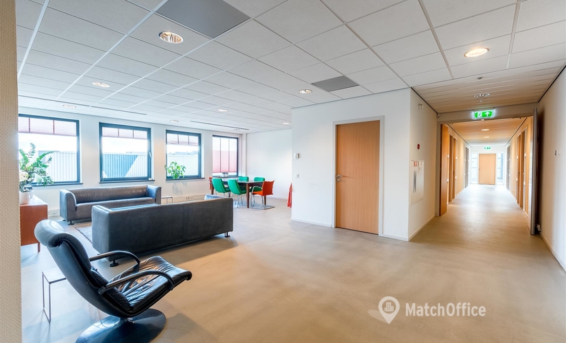 Choose a 15 m² Conference hall in Haarlem, Mollerusweg 84 (2031 BZ) - 2 | MatchOffice