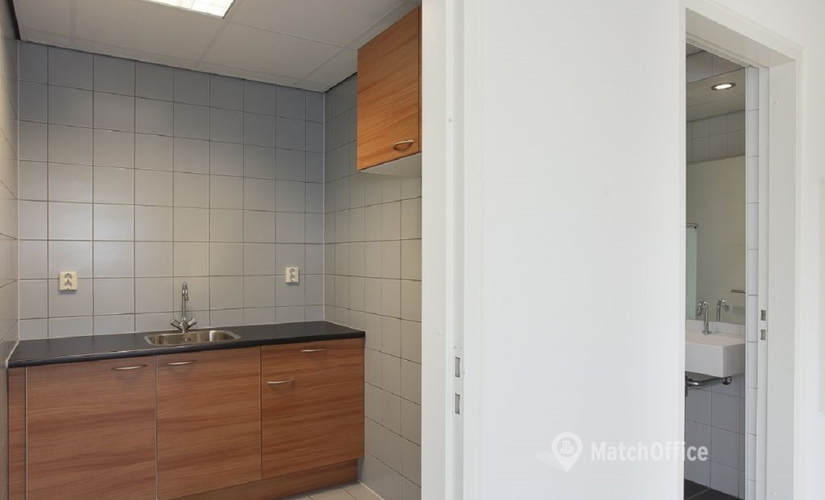 500 m² Business center in Rotterdam, Max Euwelaan 21 (3062 MA) - 3 | MatchOffice
