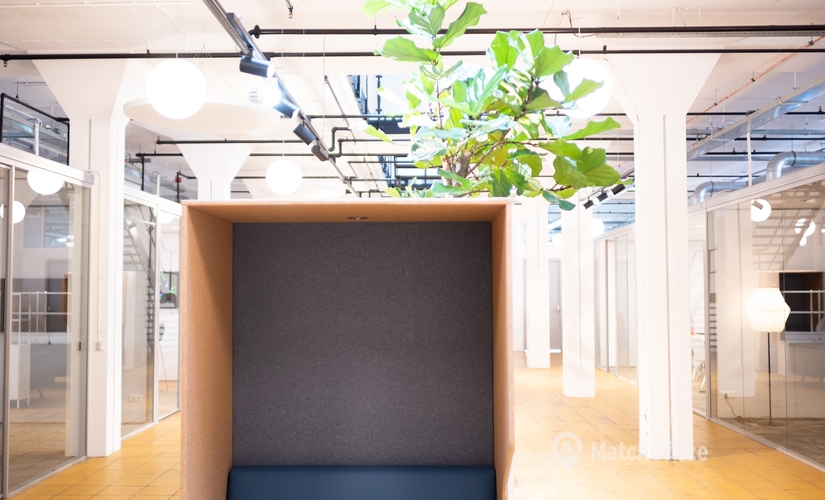 Lease comfortable a 200 m² Coworking space in Rotterdam, Van Nelleweg 1 (3044 BC) - 0 | MatchOffice.com