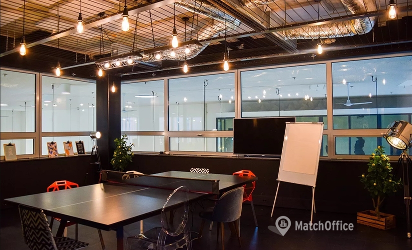 30 m² Shared workspace  in West, Bos en Lommerplein 270-300 (1055 RW) - 3 | MatchOffice.com