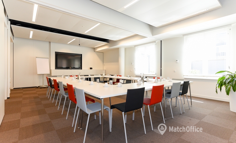 Rent a 50 m² Convention center in Den Haag, Koninginnegracht 19 (2514 AB) - 3 | MatchOffice