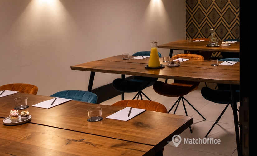 Conferentiezaal te huur in Rotterdam, Aert van Nesstraat, (3012 CA) - 1 | MatchOffice.nl