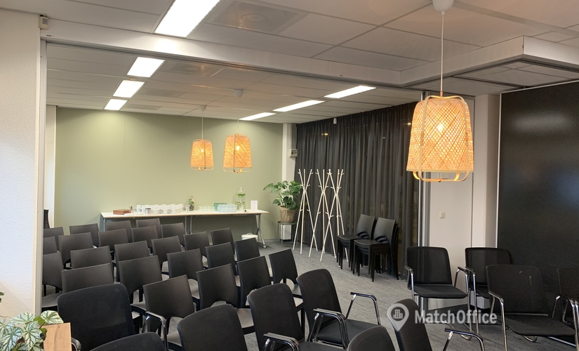 Lease suitable a 70 m² Shared office  in Utrecht, Winthontlaan 200 (3626 KV) - 2 | MatchOffice.com
