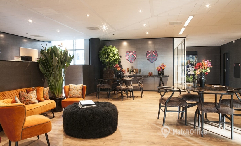 Virtual business address in Amsterdam South, Claude Debussylaan 7 (1082 MC) - 1 | MatchOffice.com