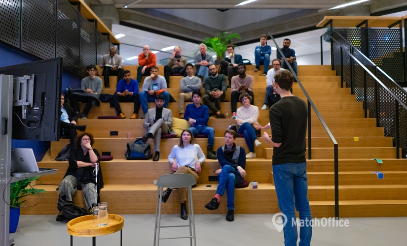 Virtual business address in The Hague, Wilhelmina van Pruisenweg 35 (2595 AN) - 4 | MatchOffice.com