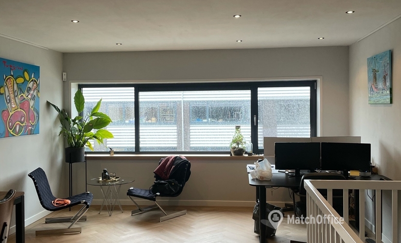 50 m² Business park in Haarlemmermeer, Bennebroekerdijk (2142 EW) - 0 | MatchOffice.com