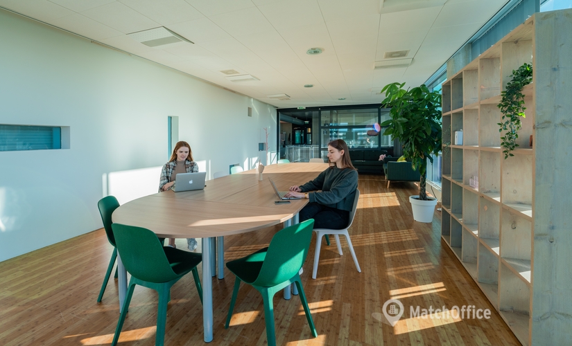 40 m² Convention center in The Hague, Laan van Ypenburg 108 (2497 GC) - 1 | MatchOffice.com