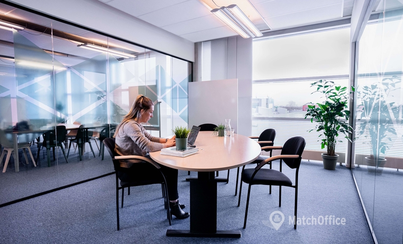 40 m² Conference room in The Hague, Laan van Ypenburg 108 (2497 GC) - 3 | MatchOffice