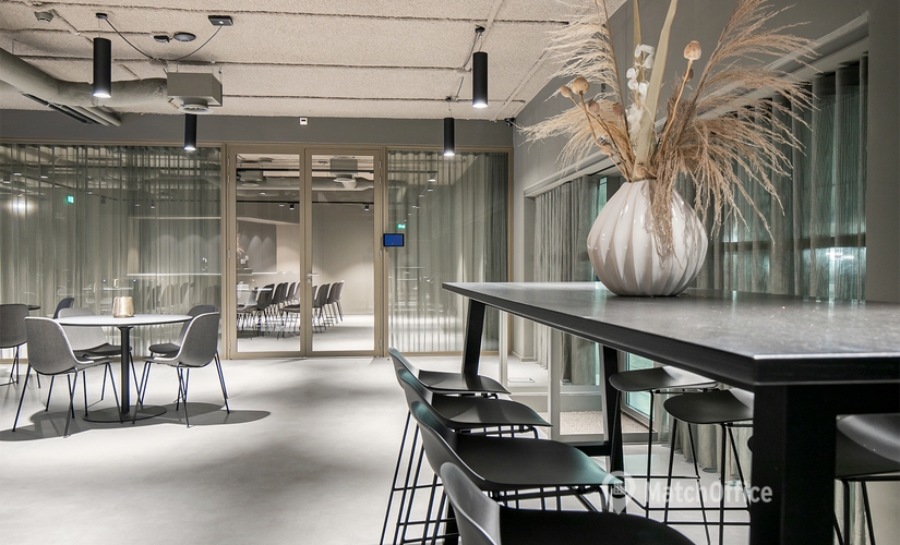 110 m² Business center in Amsterdam Southeast, De Entree 201 (1101 HG) - 4 | MatchOffice