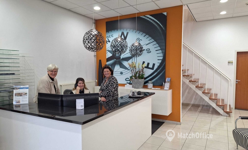 300 m² Business center in Bodegraven-Reeuwijk, Leeghwaterstraat 25 (2811 DT) - 1 | MatchOffice