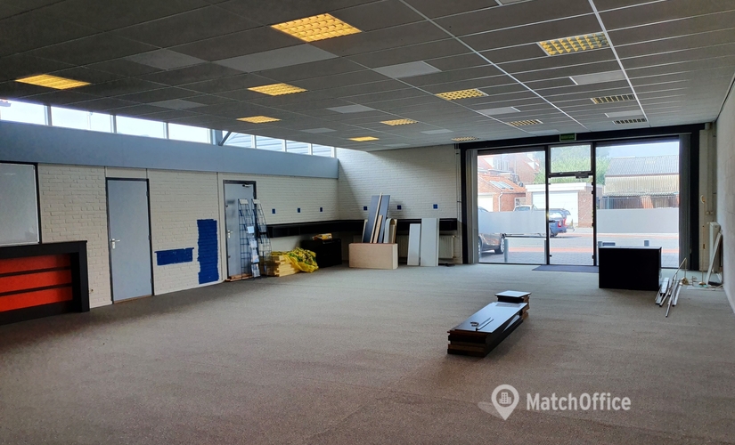155 m² Business space in Vlissingen, Industrieweg 3 (4382 NA) - 2 | MatchOffice