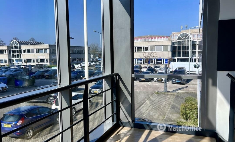 30 m² Business park in Spijkenisse, Curieweg 9 (3208 KJ) - 1 | MatchOffice.com