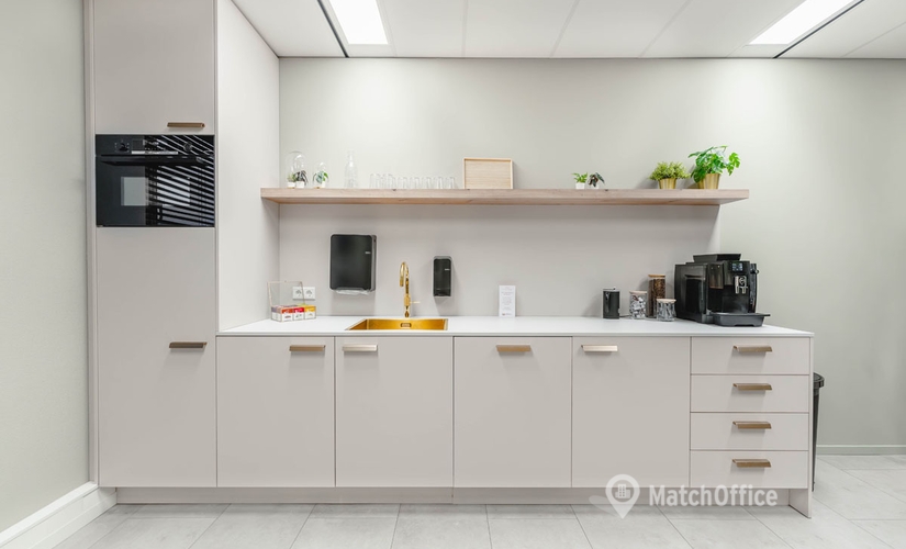 30 m² Serviced office in Utrecht, Varrolaan 100 (3584 BW) - 4 | MatchOffice