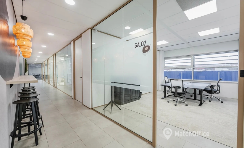 Bedrijfsgebouw huren in Amsterdam Zuidoost, Laarderhoogtweg 7, (1101 DZ) - 4 | MatchOffice