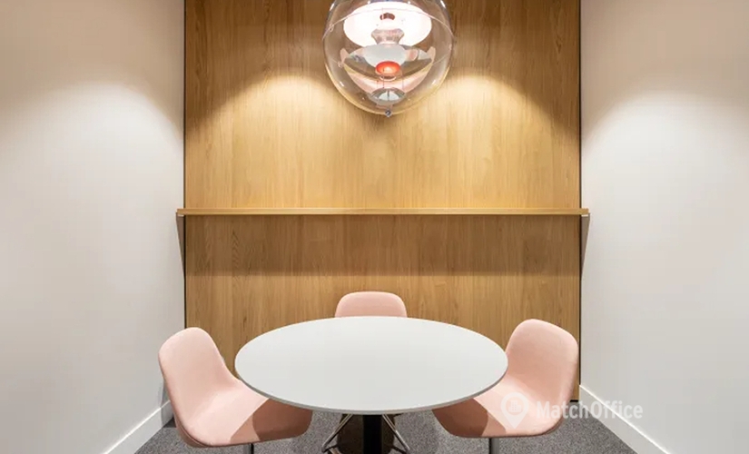 50 m² Conference hall in Schiphol Airport, Evert van de Beekstraat 202 (1118 CP) - 1 | MatchOffice.com