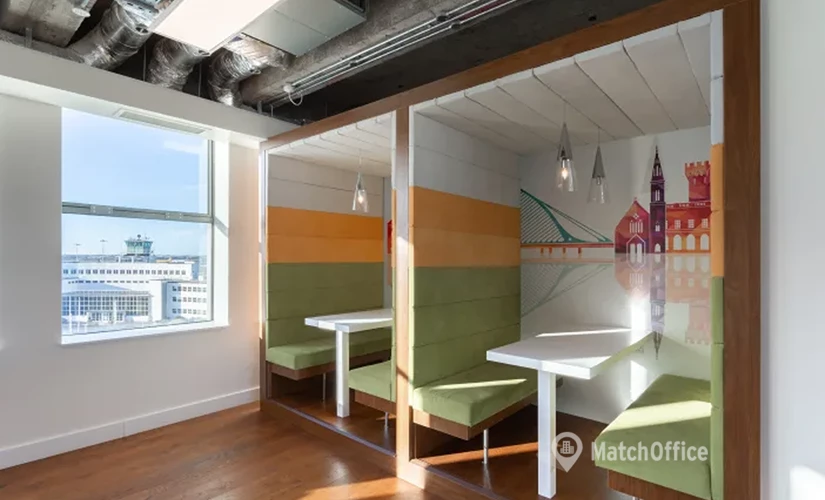 100 m² Serviced office in Schiphol Airport, Ontvangsthal 4 (1118 AX) - 4 | MatchOffice