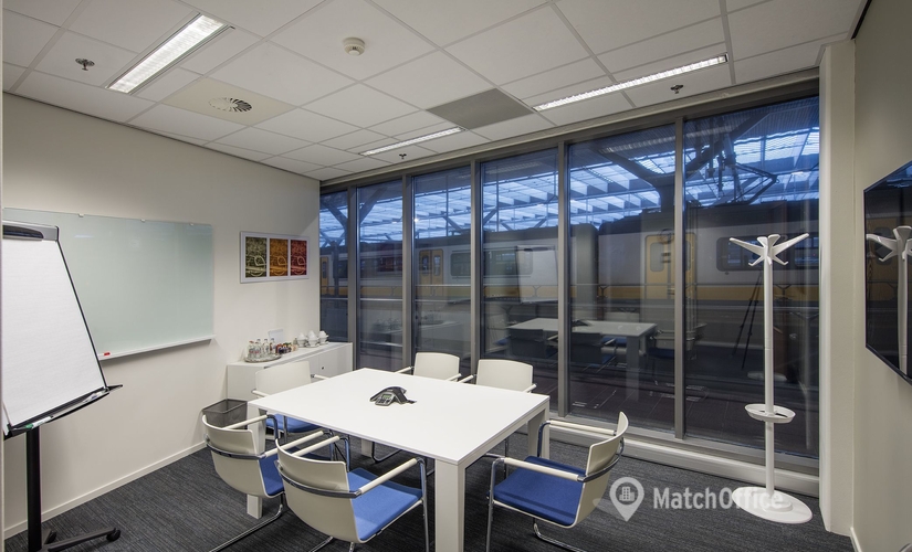 100 m² Conference hall in Rotterdam, Stationsplein 18 - A (3013 AJ) - 0 | MatchOffice.com