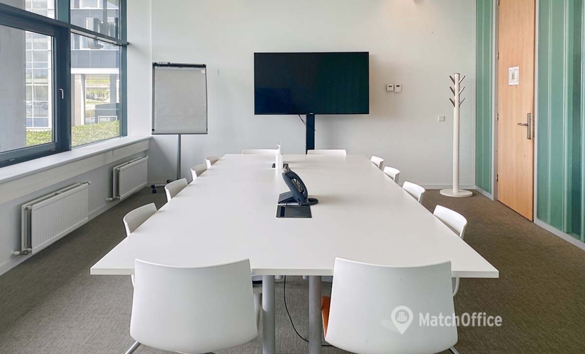 10 m² Shared office  in Schiphol Airport, Evert van de Beekstraat 1-104 (1118 CL) - 2 | MatchOffice.com