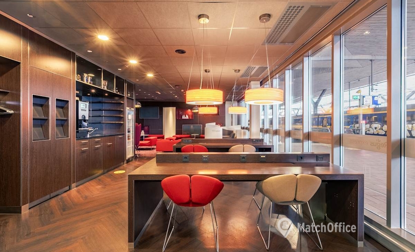 10 m² Co-working  in Rotterdam, Stationsplein 18 - A (3013 AJ) - 1 | MatchOffice.com