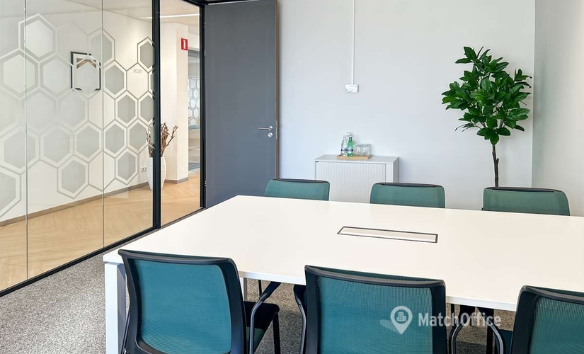 10 m² Business space in Alphen aan den Rijn, Amstelplein 54 (1096 BC) - 1 | MatchOffice