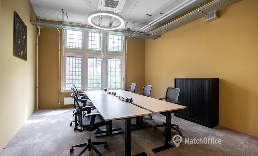 10 m² Shared office  in Amsterdam Centre, Nieuwezijds Voorburgwal 104-108 (1012 SG) - 2 | MatchOffice.com