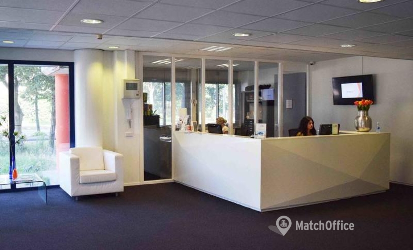 300 m² Business park in The Hague, Platinaweg 25 (2544 EX) - 1 | MatchOffice.com