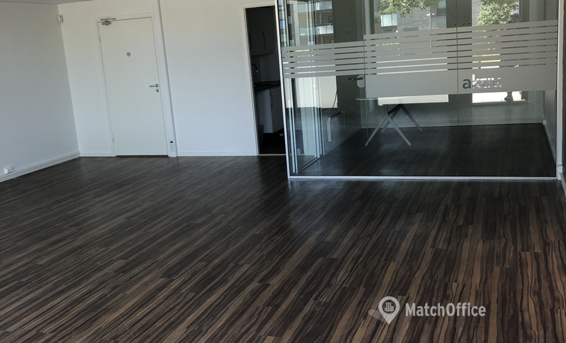 Kontorhuset i Ola Hegerbergs Gate, 1461 Lørenskog - 1 | MatchOffice.no