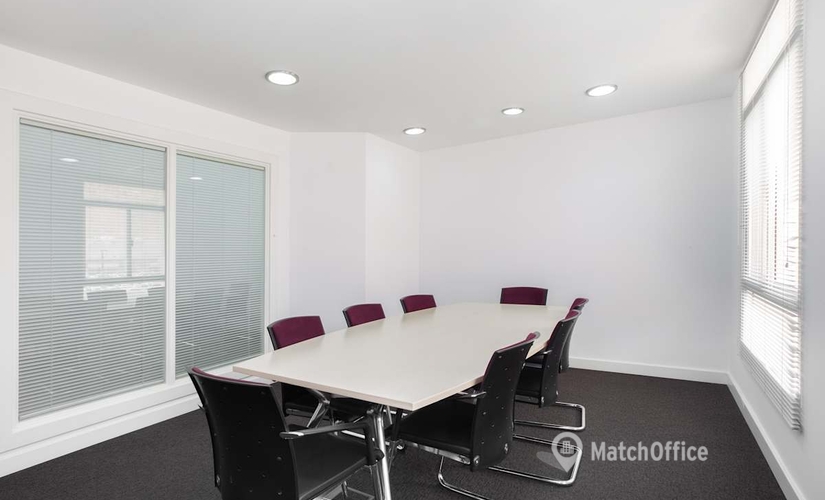10 m² Shared workspace  in Muscat, Al Nahdah Road (118) - 2 | MatchOffice.com
