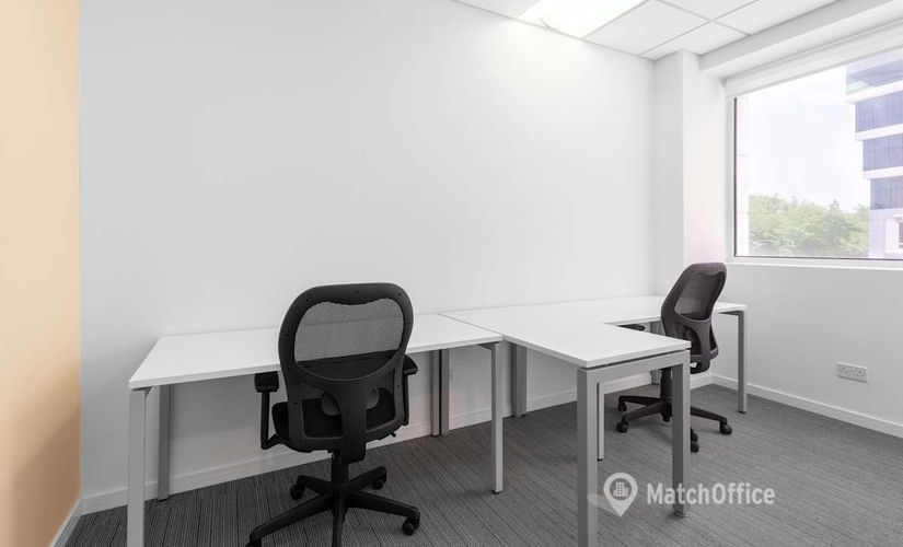 10 m² Serviced office in Muscat, Bait Mahmiyat Al Qurum Building (130) - 2 | MatchOffice.com
