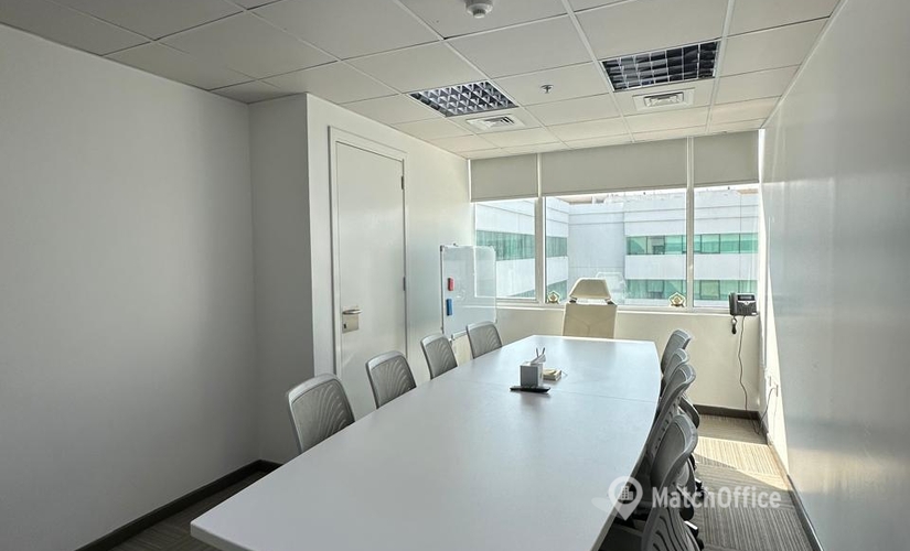 18 m² Business space in Al Khuwair, Dauhat Al Adab St (136) - 2 | MatchOffice.com