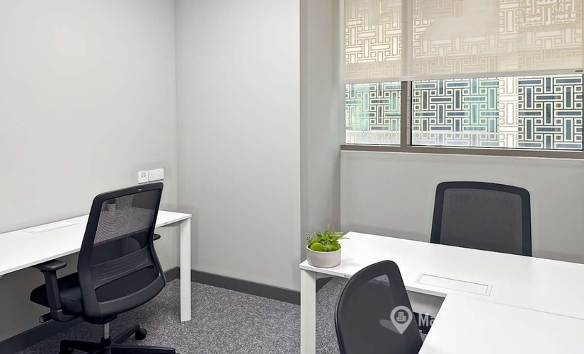 10 m² Co-working in Muscat, Al Fardan Heights (112) - 0 | MatchOffice