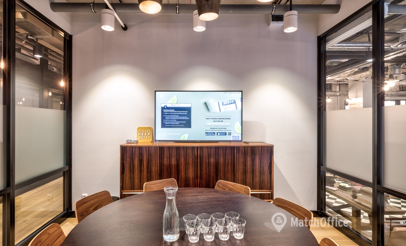 211 m² Business center in Warszawa Śródmieście, Koszykowa 65 (00-667) - 1 | MatchOffice.com