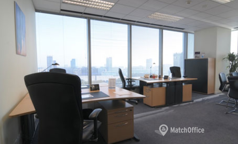 Przestrzeń coworkingową do wynajęcia w Warszawa Śródmieście