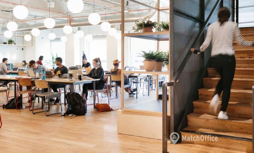 Przestrzeń coworkingową do wynajęcia w Warszawa Śródmieście