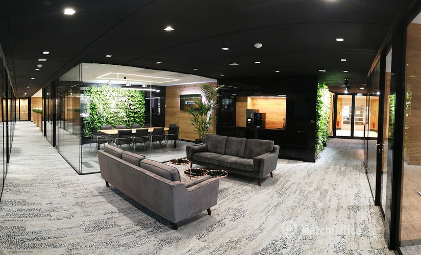 400 m² Serviced office in Warszawa Wola, aleja Jana Pawła II 27 (00-867) - 1 | MatchOffice