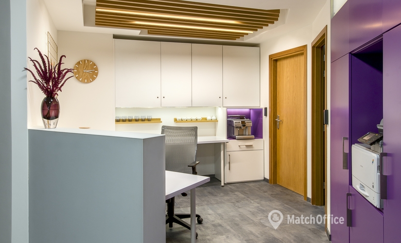 Przestrzeń coworkingową do wynajęcia w Warszawa Śródmieście