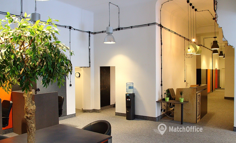 Przestrzeń coworkingową do wynajęcia w Warszawa Śródmieście